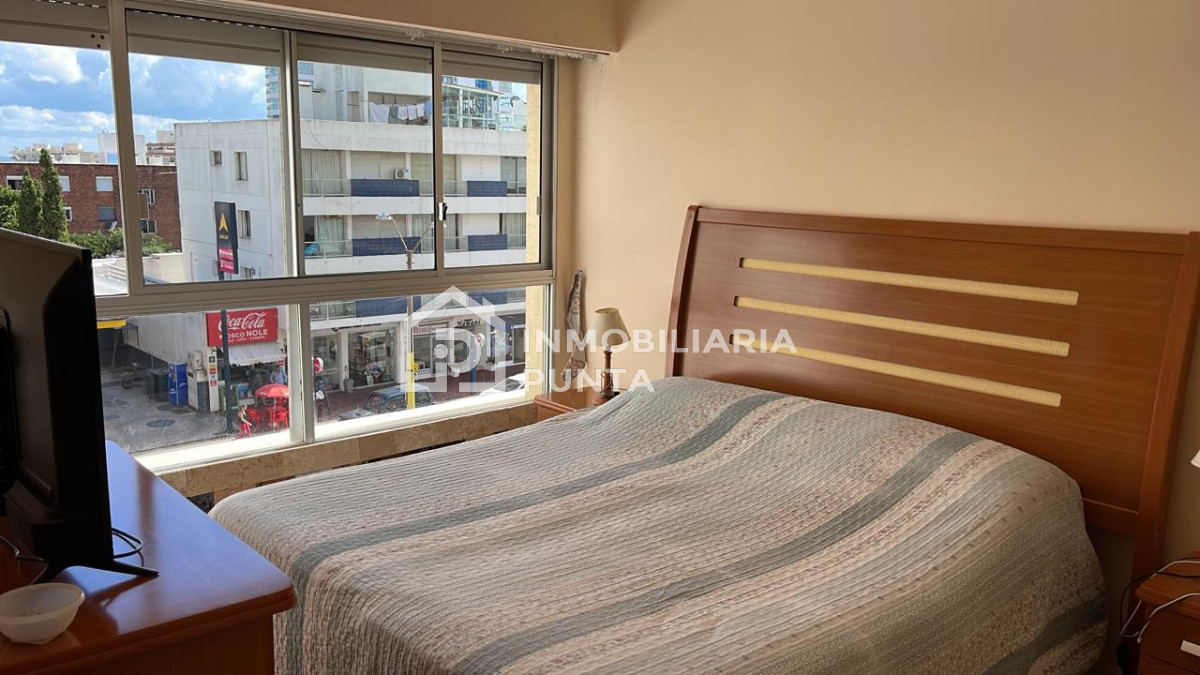 https://ri.com.uy/f/262/0/1200/0/0/0/080998a85ee0291a043f9821d9899467.jpg