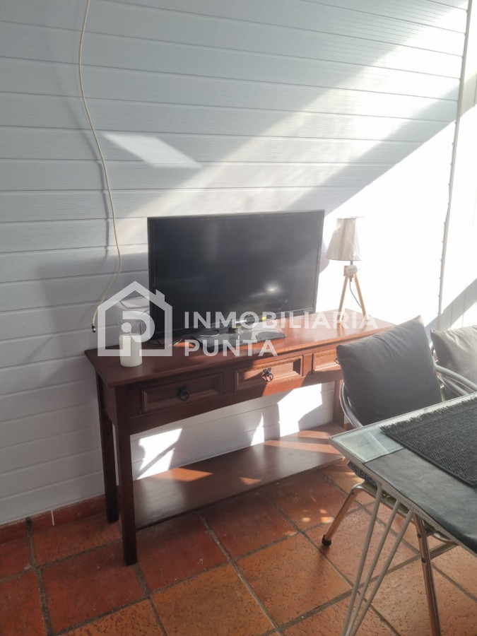 https://ri.com.uy/f/262/0/1200/0/0/0/0ea86e9ab1d9ce87fa0ddca706de2e31.jpg
