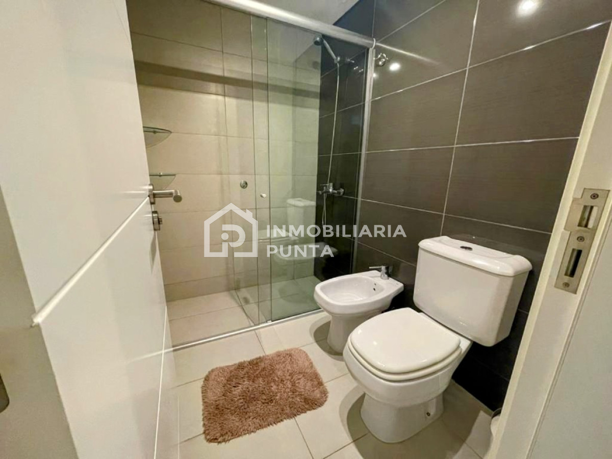 https://ri.com.uy/f/262/0/1200/0/0/0/0eab2f54ff3f7c5266ec8aab03a64f84.jpg