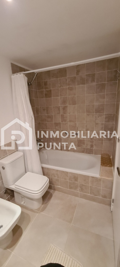 https://ri.com.uy/f/262/0/1200/0/0/0/160d05cb6d50939425ec08949c2ffb02.jpg