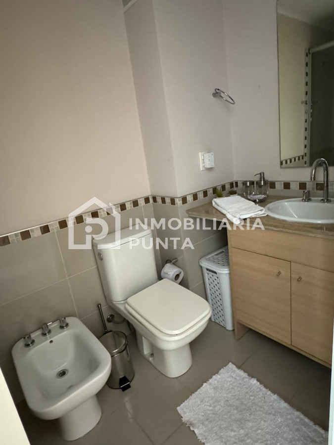 https://ri.com.uy/f/262/0/1200/0/0/0/357a3028b4fa8bfde76247c9bd3f14f8.jpg