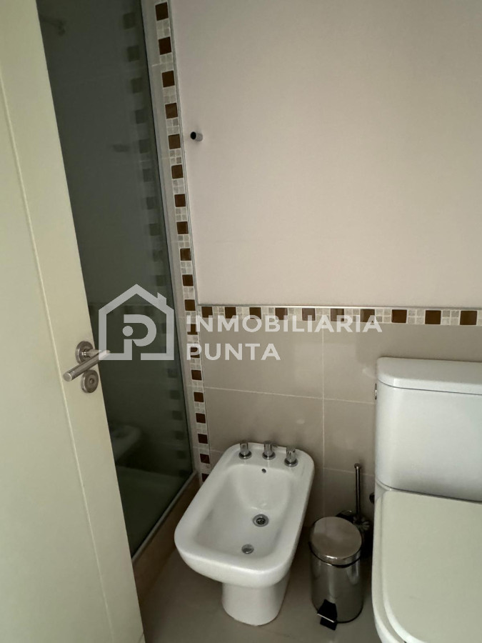 https://ri.com.uy/f/262/0/1200/0/0/0/357b0865dcc33456c408ee5f94de4d09.jpg