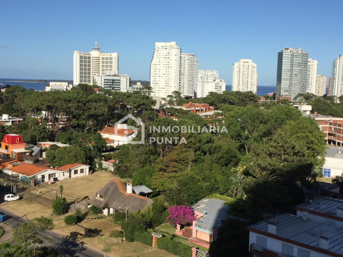 https://ri.com.uy/f/262/0/1200/0/0/0/4328e3dd20954e0f5503532915571736.jpg