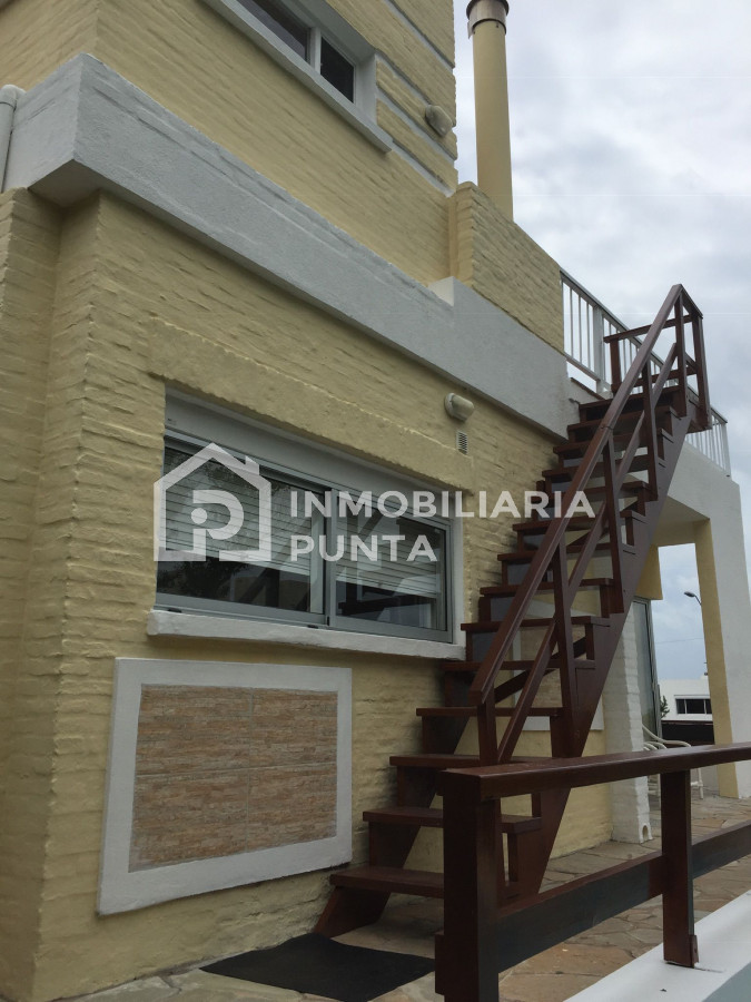 https://ri.com.uy/f/262/0/1200/0/0/0/46345fee3a620a8b850e0ff0ca23b1f6.jpg