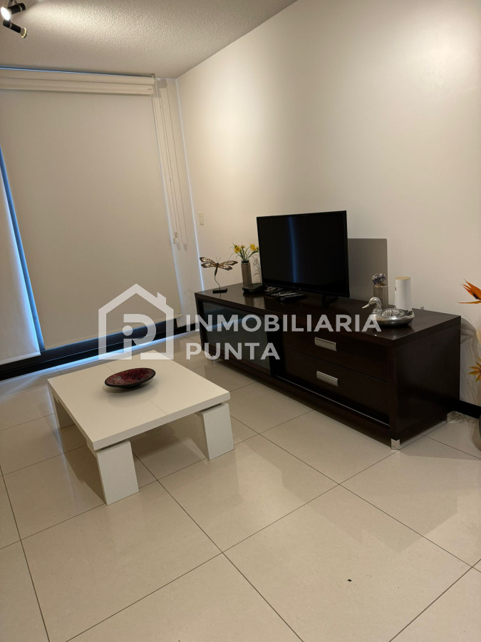 https://ri.com.uy/f/262/0/1200/0/0/0/469a84ec95599f22f0e8afefc6698269.jpg