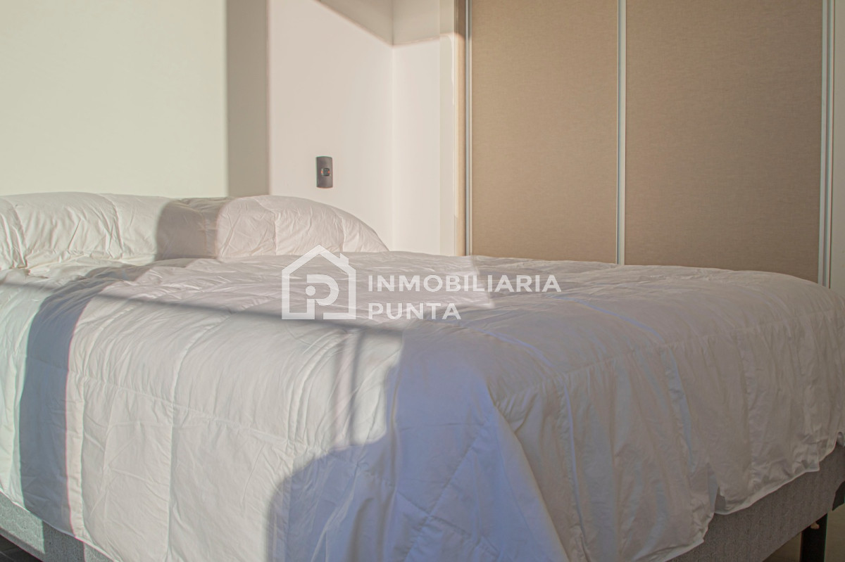 https://ri.com.uy/f/262/0/1200/0/0/0/5c87353ba167f9b02f0031f191234a6f.jpg