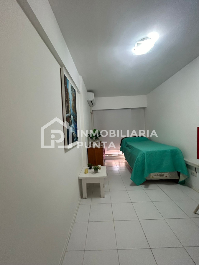 https://ri.com.uy/f/262/0/1200/0/0/0/62fa0abda5ac23d286fa5bfb79aa8ee3.jpg