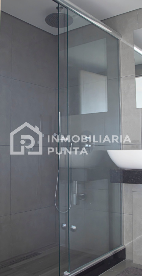 https://ri.com.uy/f/262/0/1200/0/0/0/915c155bc5fdb89b5057d71b9b31a752.jpg