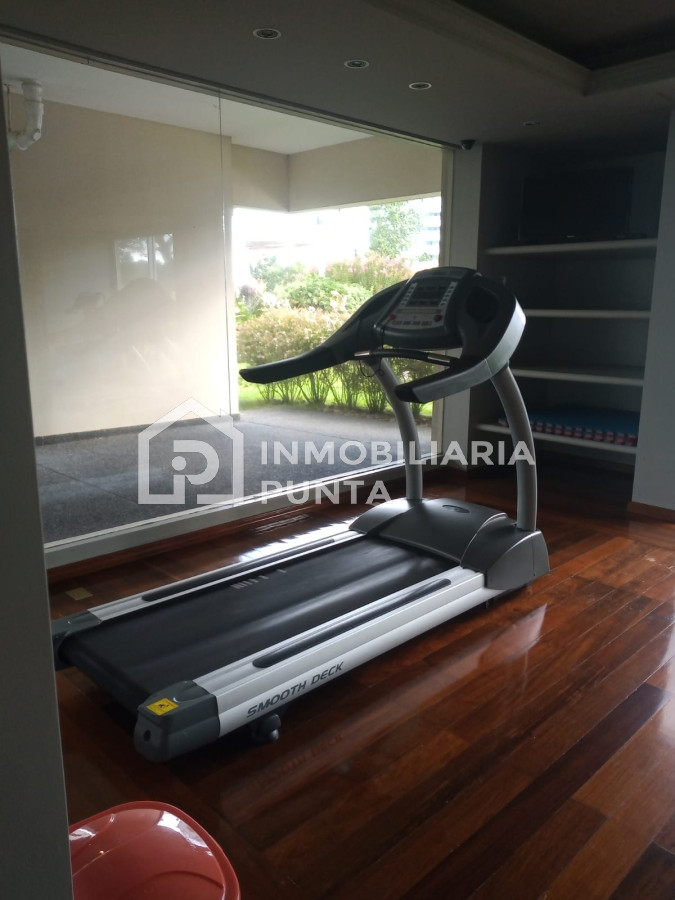 https://ri.com.uy/f/262/0/1200/0/0/0/99fe528ab4b89d6be5c8888dae52d455.jpg