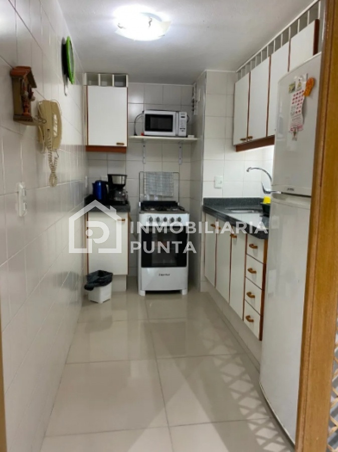 https://ri.com.uy/f/262/0/1200/0/0/0/a06d22b2e7fead4501e077449911cee0.jpg