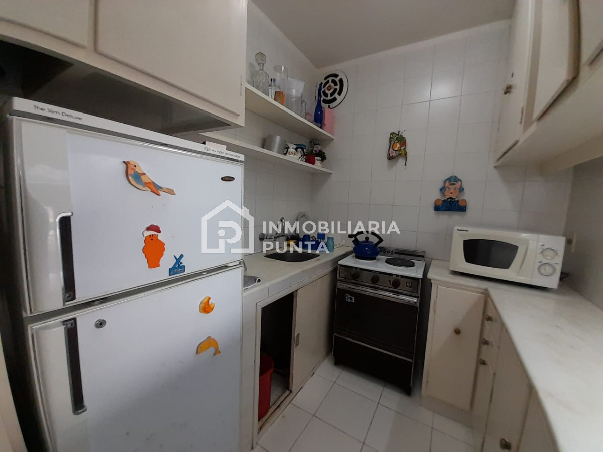 https://ri.com.uy/f/262/0/1200/0/0/0/a0a0c5a0268568b8cc5b5715d49cbc05.jpg