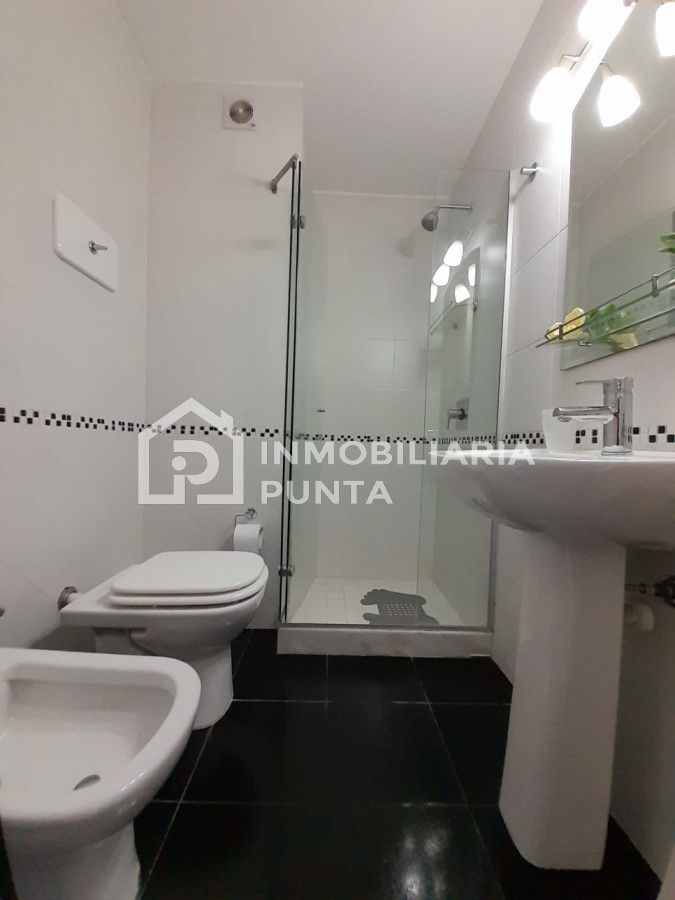 https://ri.com.uy/f/262/0/1200/0/0/0/a8c87e732bb03c20265b97d01c7857fd.jpg