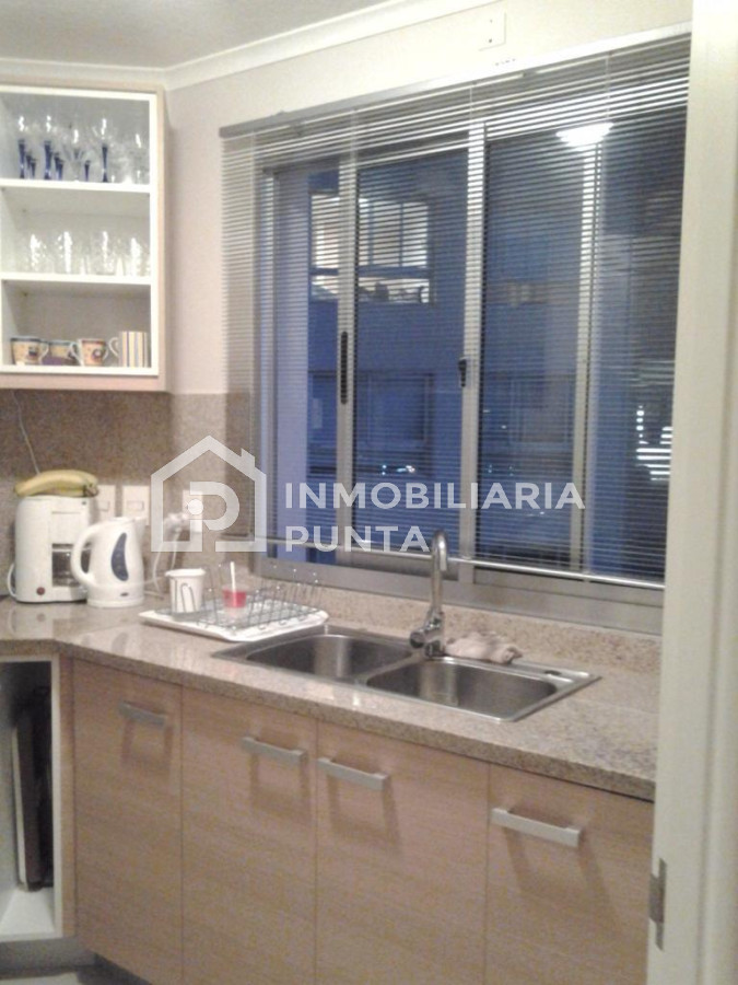 https://ri.com.uy/f/262/0/1200/0/0/0/aecced7adb5cf5c0e4865e80c3eb4bb4.jpg