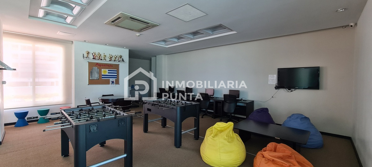 https://ri.com.uy/f/262/0/1200/0/0/0/bd515bf5461aac285063d249cd0a1cf2.jpg