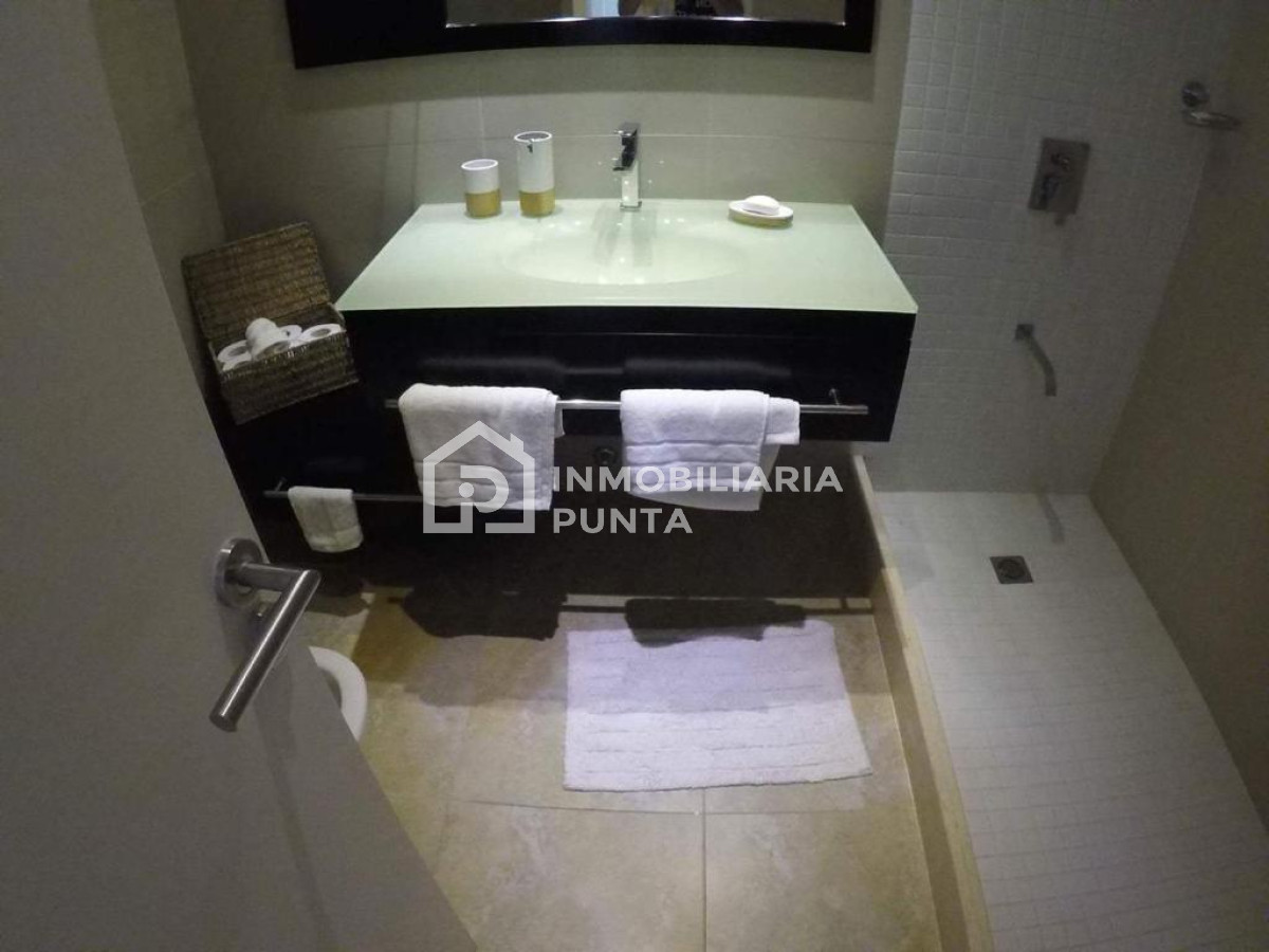 https://ri.com.uy/f/262/0/1200/0/0/0/cc5a8798b3c602de09075a375f4f18f1.jpg