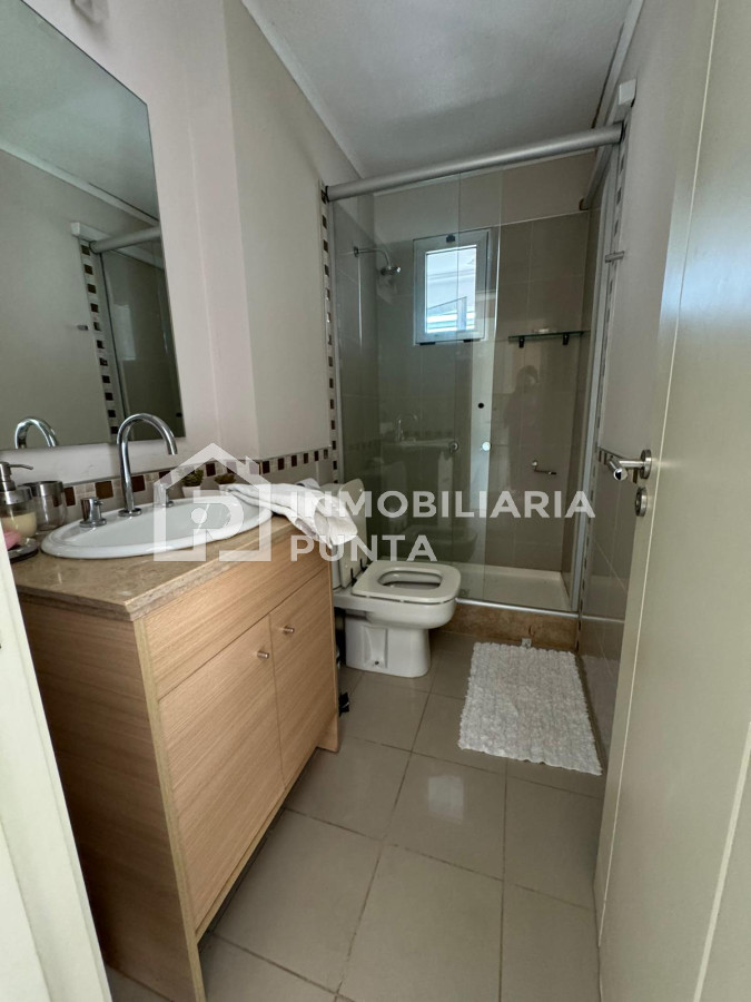 https://ri.com.uy/f/262/0/1200/0/0/0/d7705fe575a954fde69dedb099b5b150.jpg