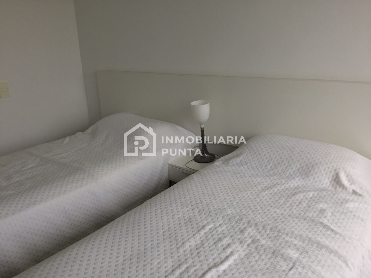 https://ri.com.uy/f/262/0/1200/0/0/0/d79b010b9ef4bb3e968da5e63b0bb8b3.jpg