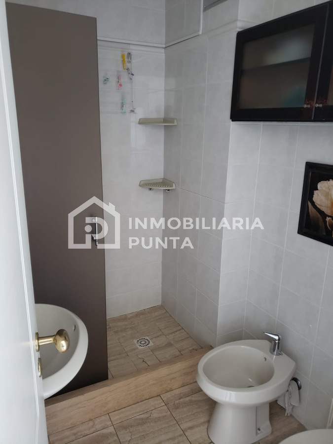 https://ri.com.uy/f/262/0/1200/0/0/0/dfa2de9e49385be5c03bd705a8f9f4dd.jpg