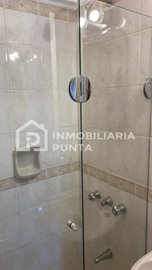 https://ri.com.uy/f/262/0/1200/0/0/0/e507f75b35b0d779c6c0f590724d2054.jpg