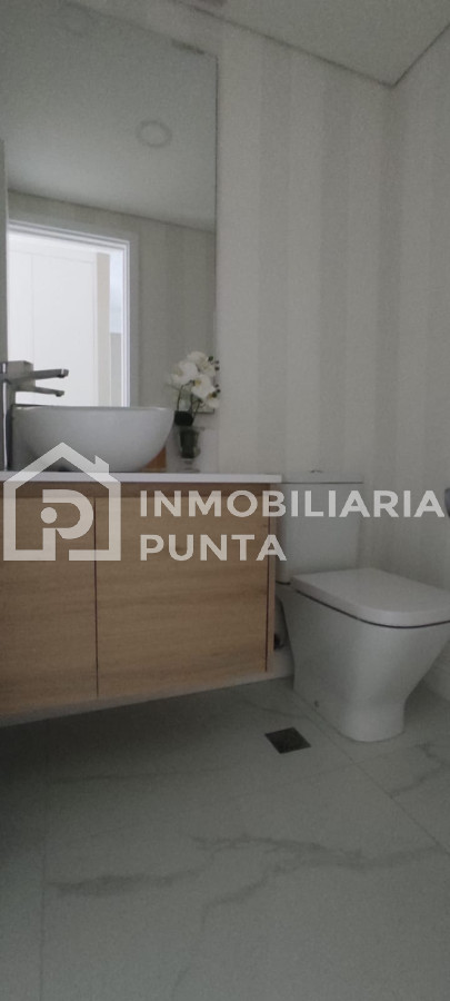 https://ri.com.uy/f/262/0/1200/0/0/0/e980c51e6253e0ea6b9a445e21755ced.jpg