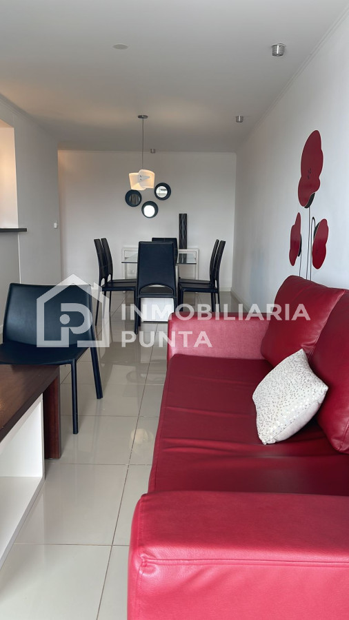 https://ri.com.uy/f/262/0/1200/0/0/0/f5393c480fb7469b5f713c0f7087f0bf.jpg