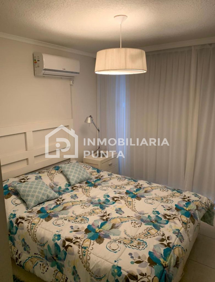 https://ri.com.uy/f/262/0/1200/0/0/0/fa3e6e0286862543e9d68814a422e600.jpg