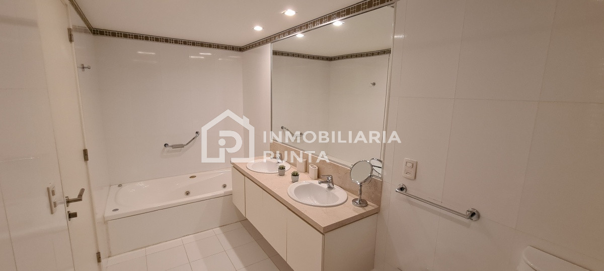 https://ri.com.uy/f/262/0/1200/0/0/0/fc2c296f54a8e862db0885831fb872f6.jpg