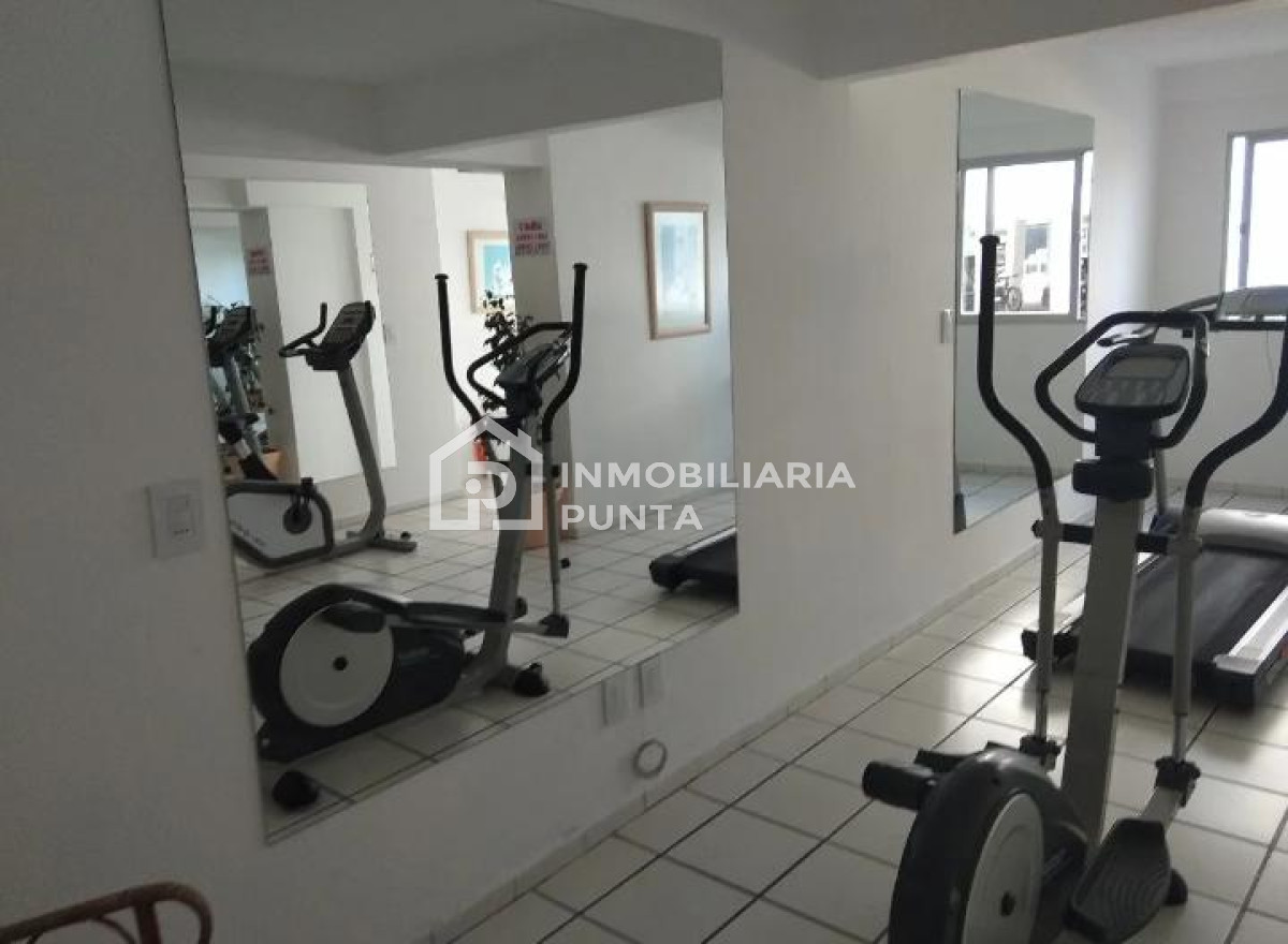 https://ri.com.uy/f/262/0/1200/0/0/0/fc8eedf4b3507e5b1c53cc252e2333b3.jpg