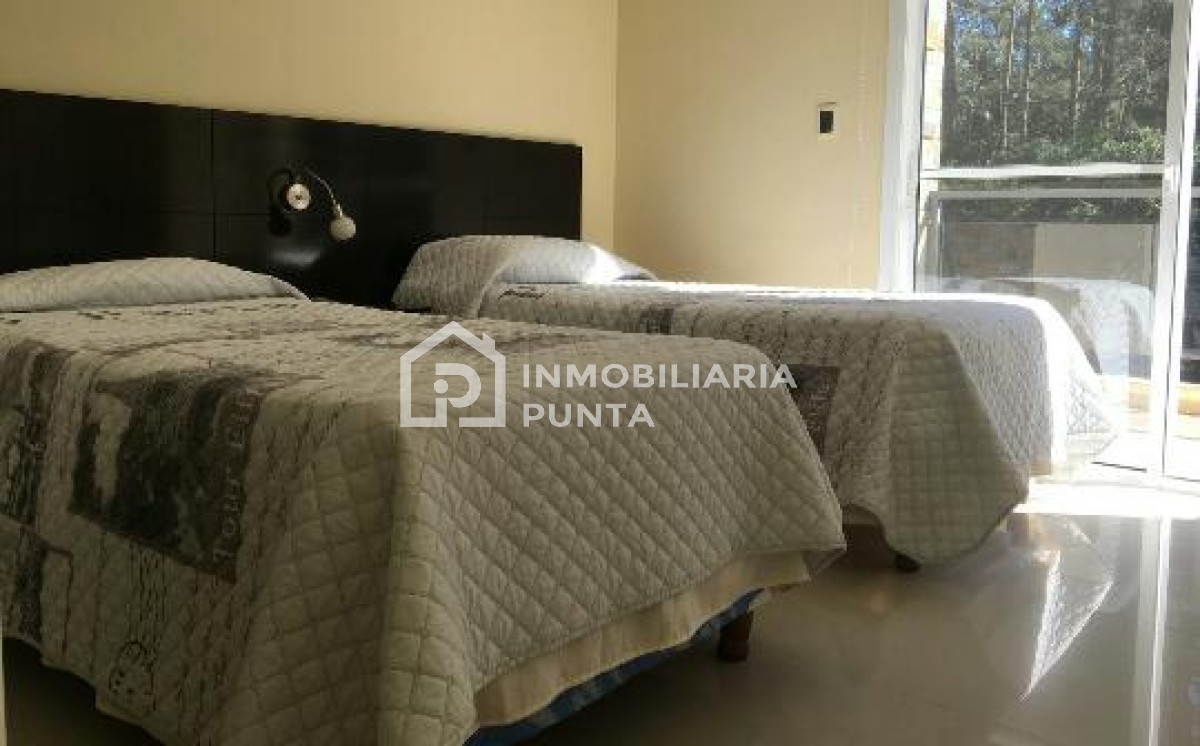 https://ri.com.uy/f/262/1/10/0/0/0/f9e7ad0ba747b389f041fea459dd4fa4.jpg