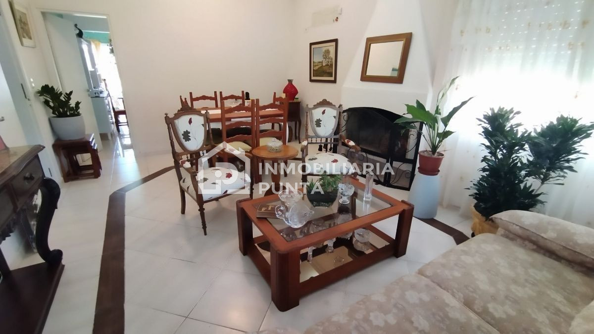 https://ri.com.uy/f/262/1/1200/0/0/0/1b4b28961dcfb089c41d018de048baef.jpg