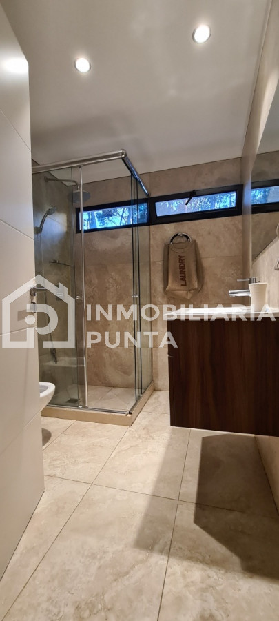 https://ri.com.uy/f/262/1/1200/0/0/0/2129cedc9fd815abf00abb87d4353d3a.jpg