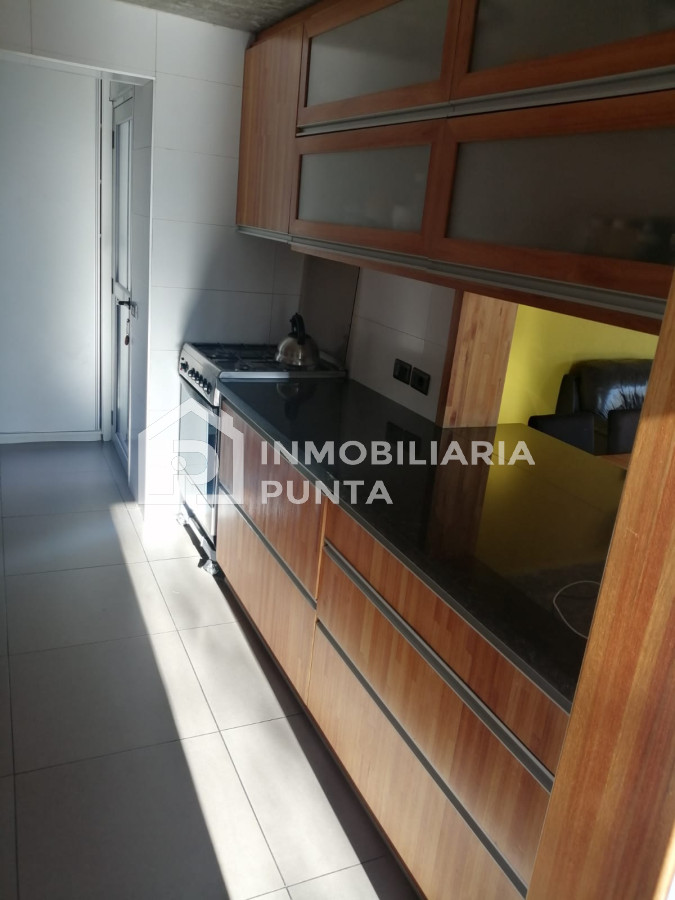 https://ri.com.uy/f/262/1/1200/0/0/0/398fea3aafea668d09331d4e9a9ad861.jpg