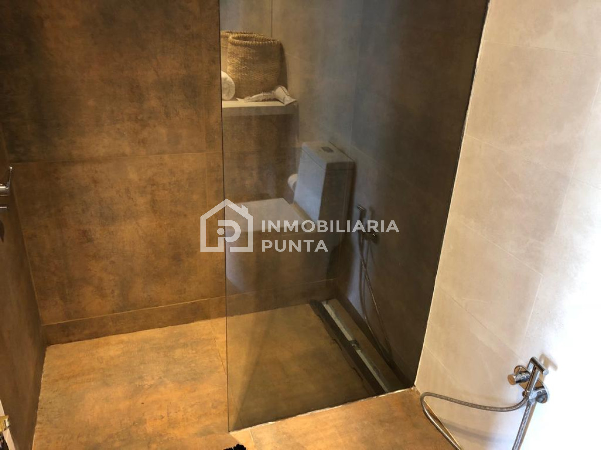 https://ri.com.uy/f/262/1/1200/0/0/0/52832a63dd0233bf471432047387bcd6.jpg