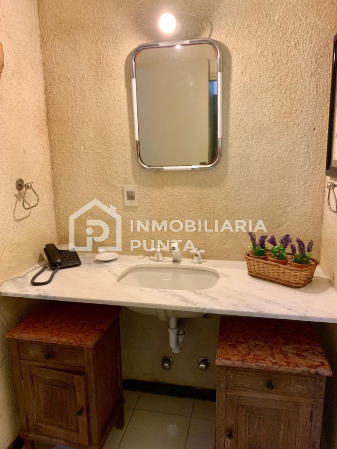 https://ri.com.uy/f/262/1/1200/0/0/0/6c3faa0600fb7a69ec21bf8d6097a5d2.jpg