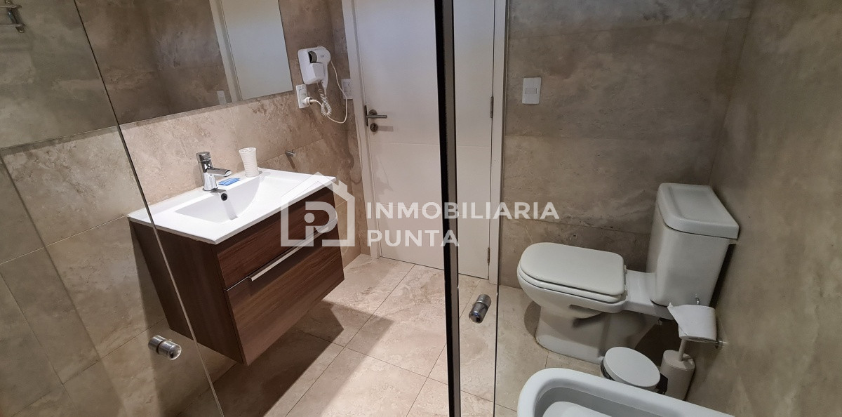 https://ri.com.uy/f/262/1/1200/0/0/0/722f87a056cf709de765ebeb8440ca96.jpg