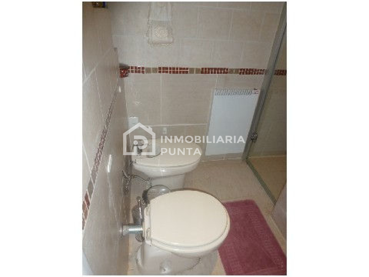 https://ri.com.uy/f/262/1/1200/0/0/0/8d2d98be2ad87fcca0770405f6f2e825.jpg