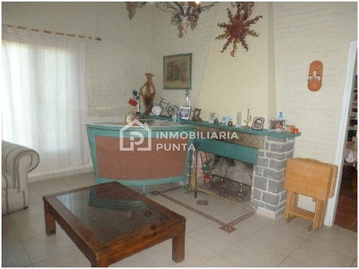 https://ri.com.uy/f/262/1/1200/0/0/0/8e160413bfbcbe8cd9d7f9ec04d1eea0.jpg