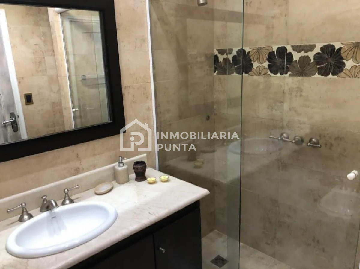 https://ri.com.uy/f/262/1/1200/0/0/0/a1f677f2a1d49bb88d570e1d27c32efa.jpg