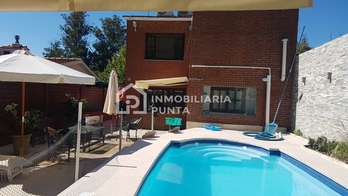 https://ri.com.uy/f/262/1/1200/0/0/0/a9d6ef7f08a76dc3d0ac0a53f7fdf362.jpg