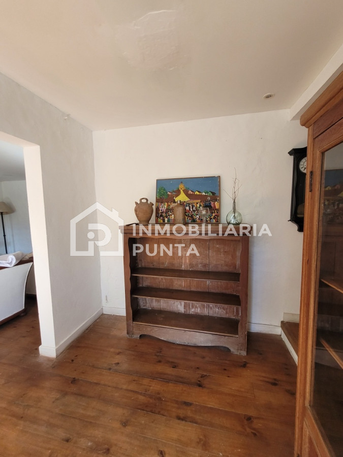 https://ri.com.uy/f/262/1/1200/0/0/0/be49fad00a31e51b70ab435e68cc770e.jpg