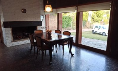 Casa de 5 dormitorios, 3 baños,