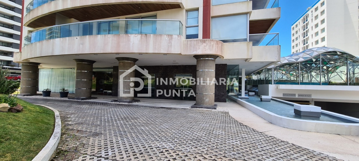 https://ri.com.uy/f/262/6/1200/0/0/0/58e7d6e9806b8423d43efea2594df282.jpg