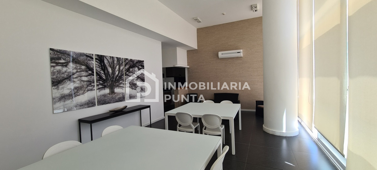 https://ri.com.uy/f/262/6/1200/0/0/0/7d7bc3775bdbb2b8f421aaecaea00670.jpg