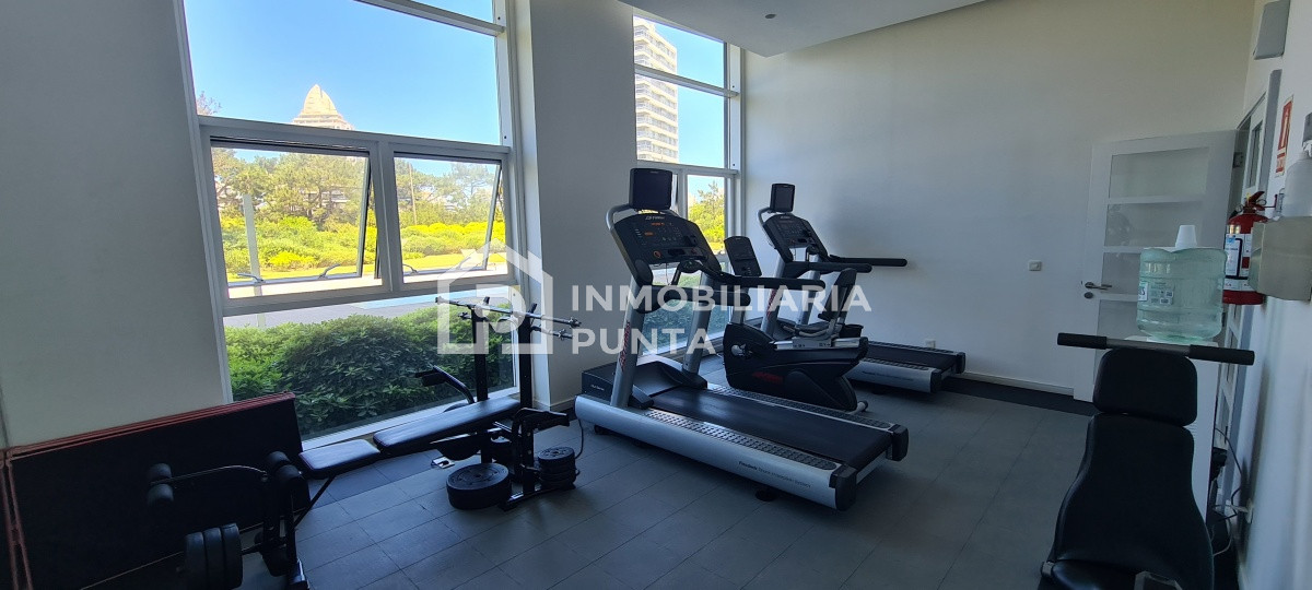 https://ri.com.uy/f/262/6/1200/0/0/0/ceabb2180d2cfa6bb10fad7c35138d2b.jpg