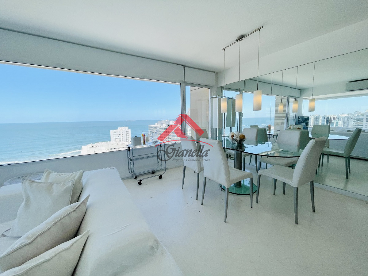 Apartamento ID.1987 - Alquiler temporario de maravilloso departamento piso alto de tres dormitorios, Peninsula, Punta del Este