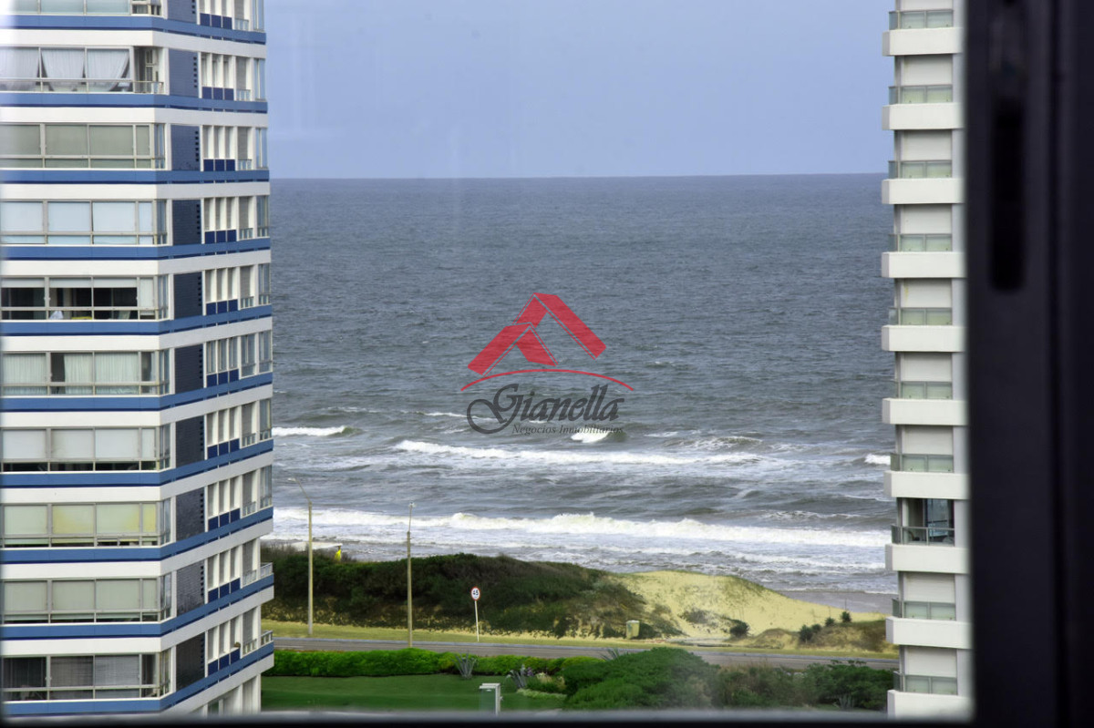 Apartamento ID.1957 - Alquiler de Moderno Apartamento de 1 Dormitorio a metros de Playa Brava, Punta del Este
