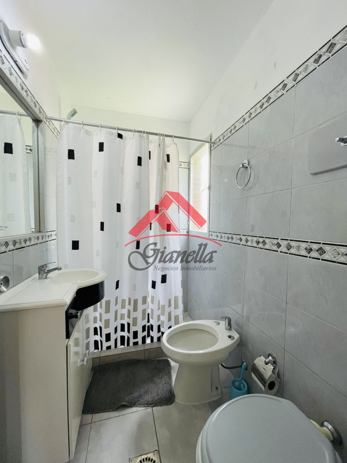 Apartamento ID.2236 - Apartamento de 2 Dormitorios en Aidy Grill a Pocos Metros de Playa Brava - Venta