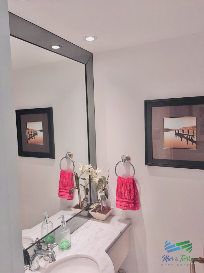 Apartamento ID.5322 - Maravilloso departamento penthouse de 4 suites con barbacoa propia sobre Playa Brava, Punta del Este