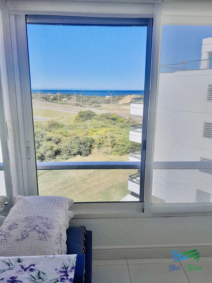 Apartamento ID.5322 - Maravilloso departamento penthouse de 4 suites con barbacoa propia sobre Playa Brava, Punta del Este