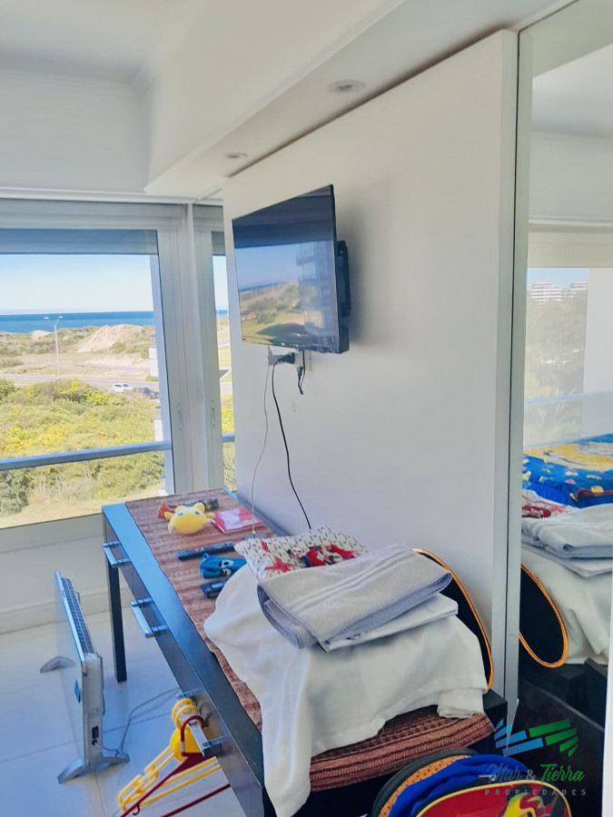 Apartamento ID.5322 - Maravilloso departamento penthouse de 4 suites con barbacoa propia sobre Playa Brava, Punta del Este